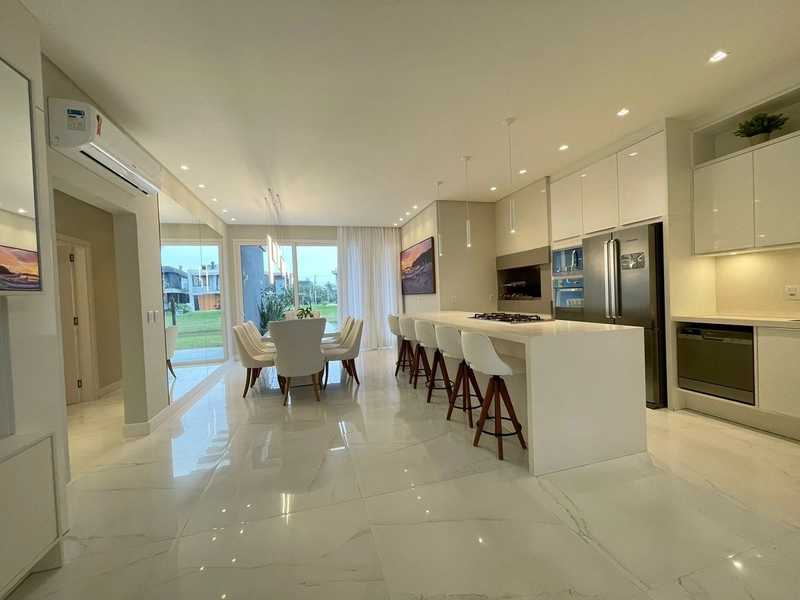 Linda casa beira Lago!: 33ª foto da galeria de imagens do imóvel