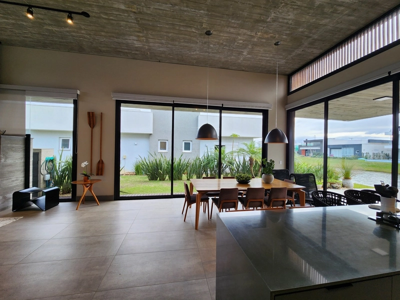 Linda casa beira Lago!: 32ª foto da galeria de imagens do imóvel