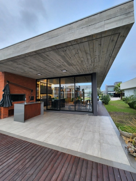 Linda casa beira Lago!: 36ª foto da galeria de imagens do imóvel