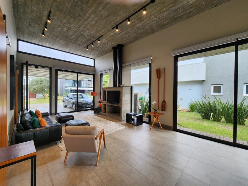 Linda casa beira Lago!: 33ª foto da galeria de imagens do imóvel