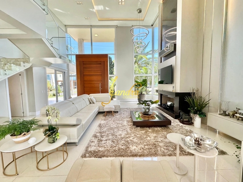 Casa de Condomínio de 5 quartos, 360m² no bairro Atlantida, em Xangri-lá | Eu Corretor