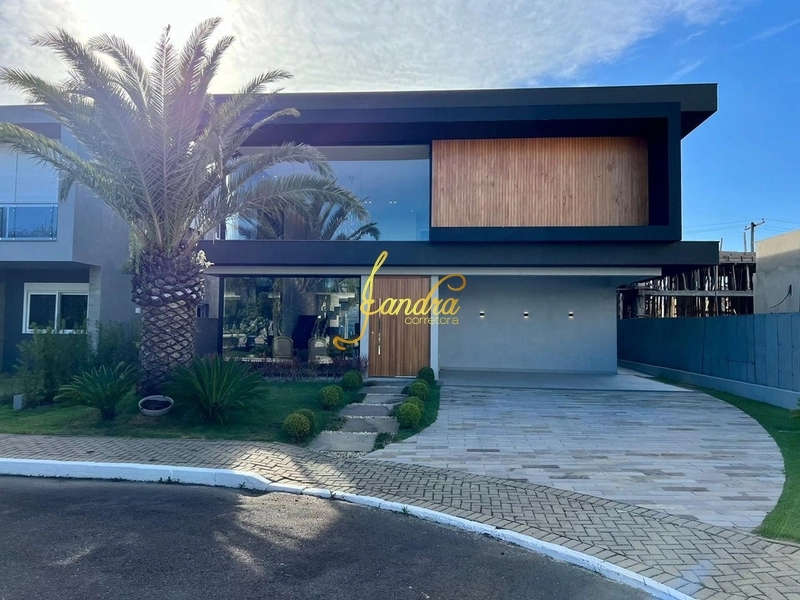 Casa de Condomínio de 4 quartos, 393m² no bairro ZONA NOVA, em Capão da Canoa | Eu Corretor