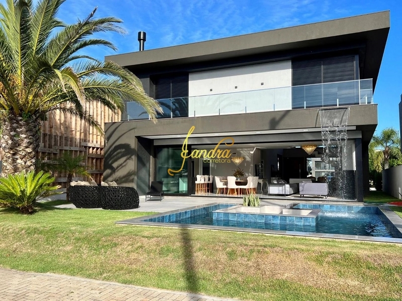Casa de Condomínio de 4 quartos, 393m² no bairro ZONA NOVA, em Capão da Canoa | Eu Corretor