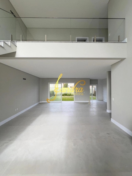 Casa de Condomínio de 4 quartos, 240m² no bairro Centro, em Xangri-lá | Eu Corretor