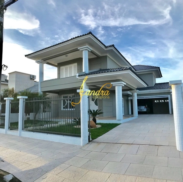 Sobrado, 3 quartos, 278 m² - Foto 1