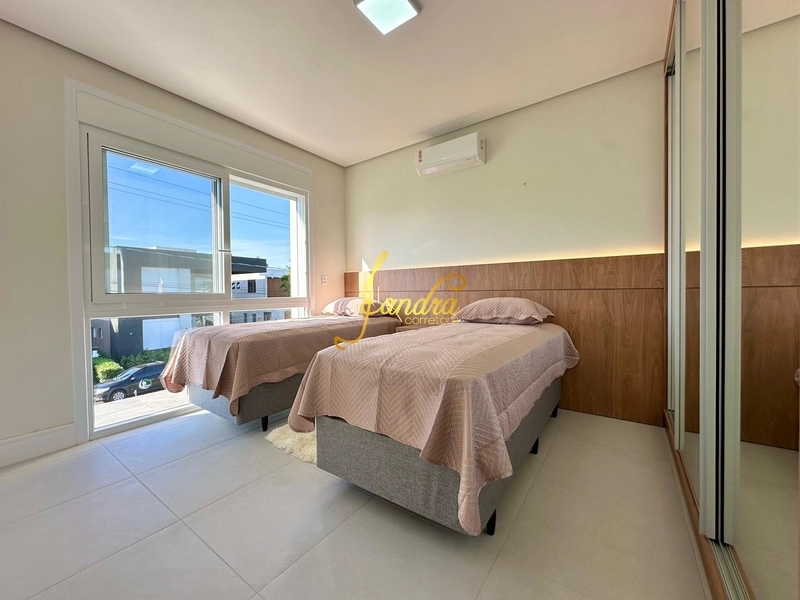 Casa de Condomínio de 5 quartos, 277m² no bairro Atlantida, em Xangri-lá | Eu Corretor