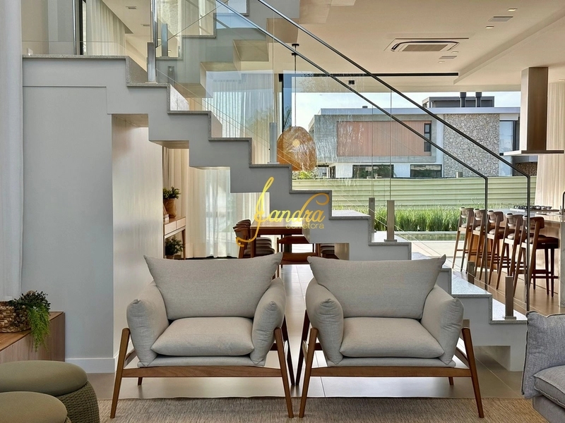Casa de Condomínio de 5 quartos, 397m² no bairro Centro, em Xangri-lá | Eu Corretor