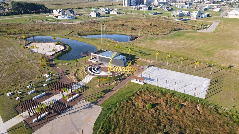 Lote/Terreno de 240m² no bairro Centro, em Xangri-lá | Eu Corretor