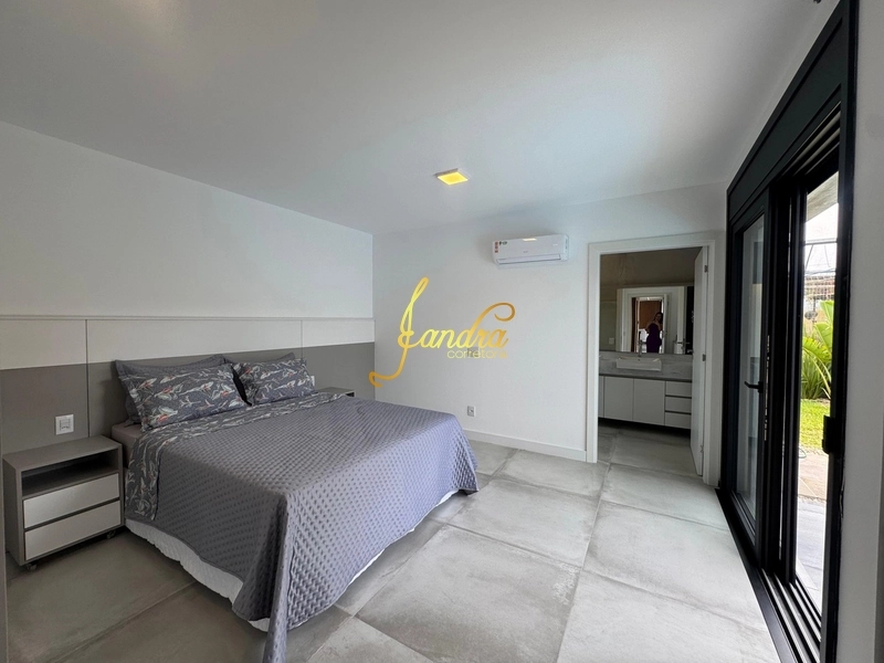 Sobrado de 5 quartos, 270m² no bairro Centro, em Xangri-lá | Eu Corretor