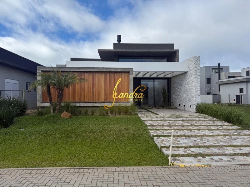Casa de Condomínio de 4 quartos, 158m² no bairro Centro, em Xangri-lá | Eu Corretor