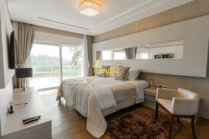 Casa de Condomínio de 8 quartos, 953m² no bairro Centro, em Xangri-lá | Eu Corretor