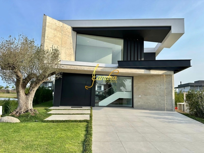 Casa de Condomínio de 5 quartos, 430m² no bairro Centro, em Xangri-lá | Eu Corretor