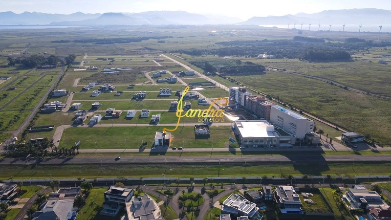 Lote/Terreno de 240m² no bairro Centro, em Xangri-lá | Eu Corretor