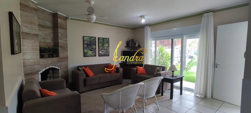 Casa de 4 quartos, 145m² no bairro Centro, em Xangri-lá | Eu Corretor