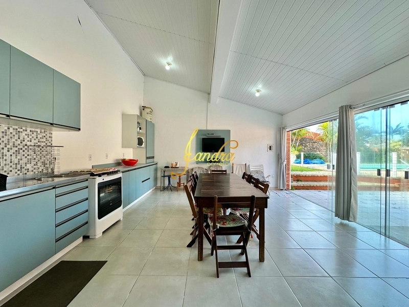 Casa de 5 quartos, 112m² no bairro Centro, em Xangri-lá | Eu Corretor