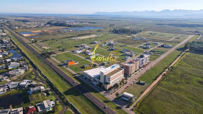 Lote/Terreno de 240m² no bairro Centro, em Xangri-lá | Eu Corretor