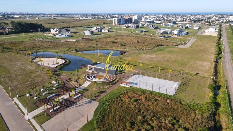 Lote/Terreno de 240m² no bairro Centro, em Xangri-lá | Eu Corretor