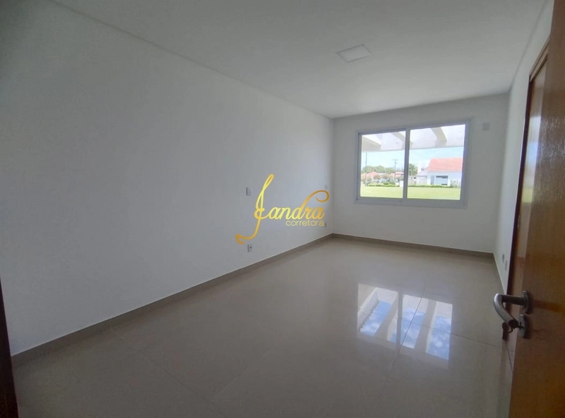 Casa de Condomínio de 7 quartos, 500m² no bairro Centro, em Xangri-lá | Eu Corretor