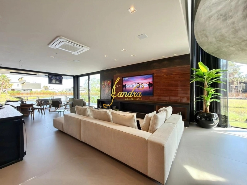Casa de Condomínio de 6 quartos, 492m² no bairro Centro, em Xangri-lá | Eu Corretor