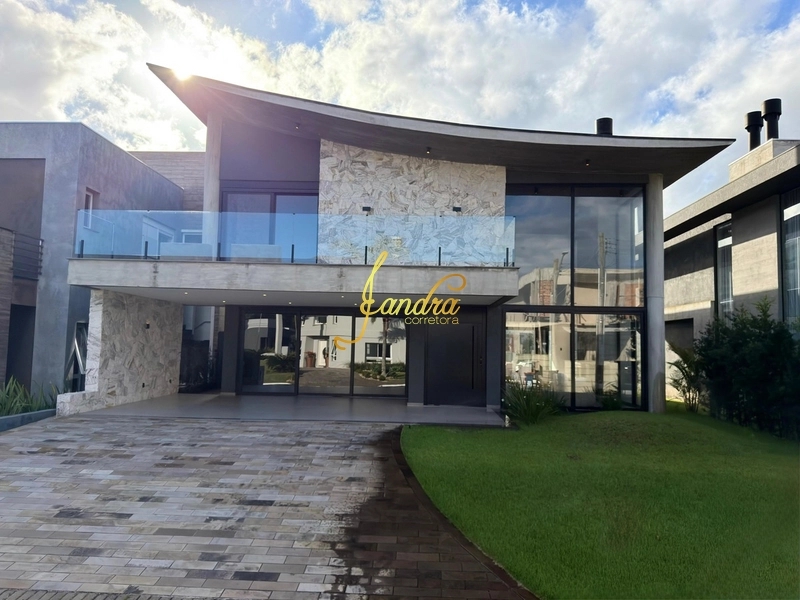 Casa de Condomínio de 5 quartos, 400m² no bairro ZONA NOVA, em Capão da Canoa | Eu Corretor