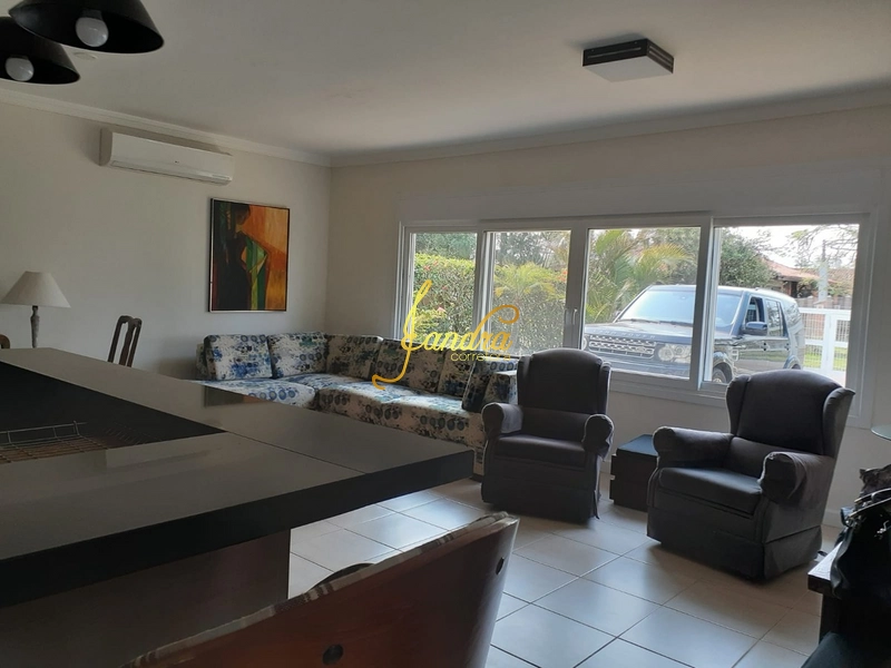 Casa bem localizada, finamente mobiliada e decorada.: 22ª foto da galeria de imagens do imóvel