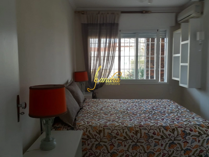 Casa bem localizada, finamente mobiliada e decorada.: 7ª foto da galeria de imagens do imóvel