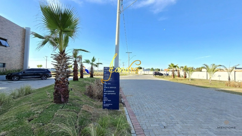 ÓTIMO LOTE BEIRA LAGO, perto da infra: 8ª foto da galeria de imagens do imóvel