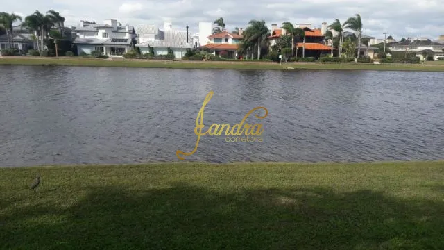 Sobrado beira de LAGO: 7ª foto da galeria de imagens do imóvel