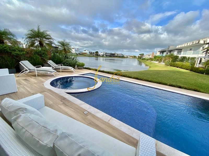 Sobrado Beira lago com 04 suítes com piscina: 19ª foto da galeria de imagens do imóvel