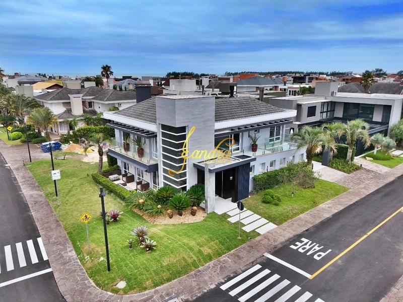 Condomínio Beira mar luxuoso: 19ª foto da galeria de imagens do imóvel