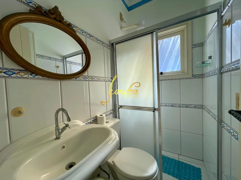 Casa térrea mobiliada e decorada em dois lotes, ótima localização: 55ª foto da galeria de imagens do imóvel