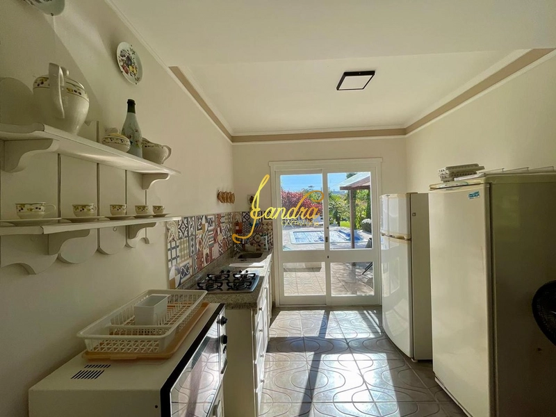 Casa térrea mobiliada e decorada em dois lotes, ótima localização: 51ª foto da galeria de imagens do imóvel