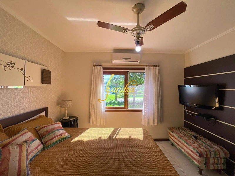 Casa térrea mobiliada e decorada em dois lotes, ótima localização: 42ª foto da galeria de imagens do imóvel