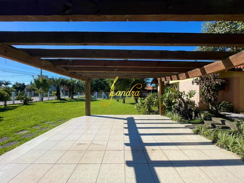 Casa térrea mobiliada e decorada em dois lotes, ótima localização: 27ª foto da galeria de imagens do imóvel