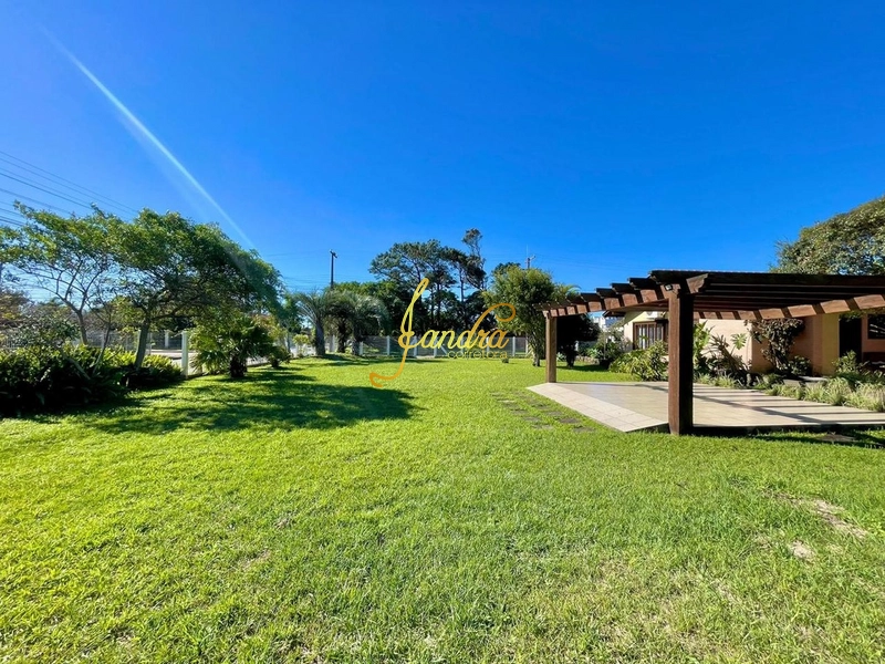 Casa térrea mobiliada e decorada em dois lotes, ótima localização: 33ª foto da galeria de imagens do imóvel