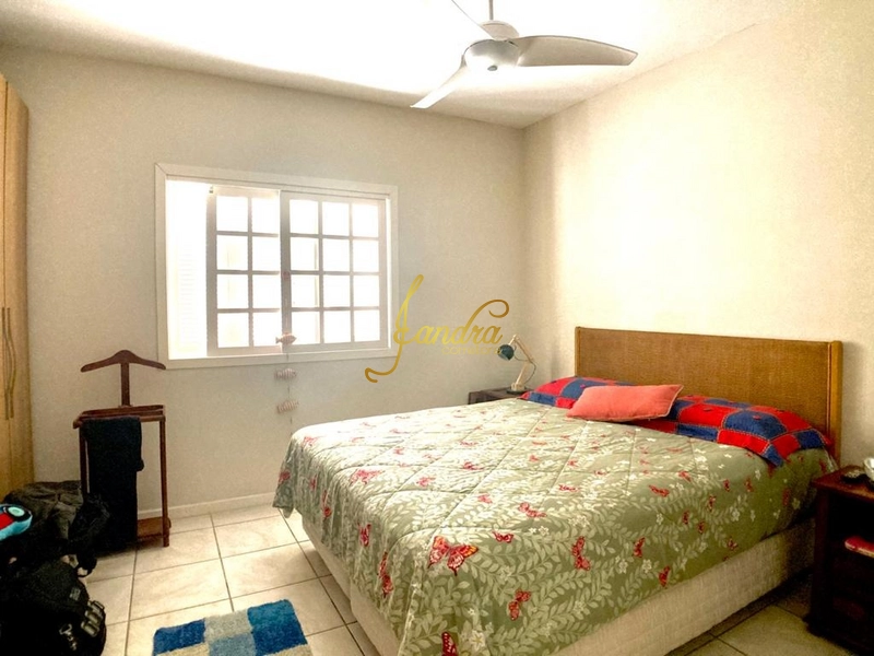 Casa em Atlântida perto mar, com 04 dormitórios e piscina: 16ª foto da galeria de imagens do imóvel