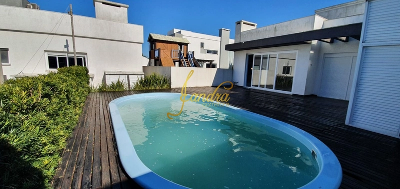 Casa térrea com dois lotes próximo ao mar: 26ª foto da galeria de imagens do imóvel