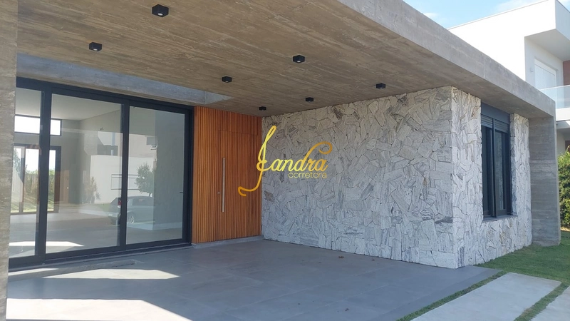 Casa térrea com 4 suítes e beira de lago: 4ª foto da galeria de imagens do imóvel