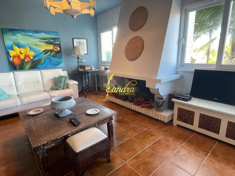 Apartamento coração de Atlântida, com 3 dor. mobiliado e dois box: 7ª foto da galeria de imagens do imóvel