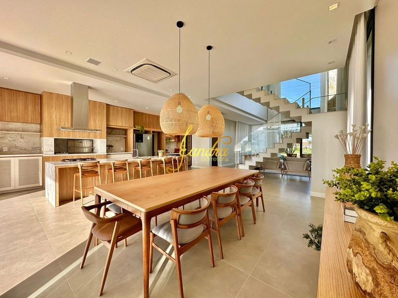 Sobrado beira lago mobiliado e decorado: 16ª foto da galeria de imagens do imóvel