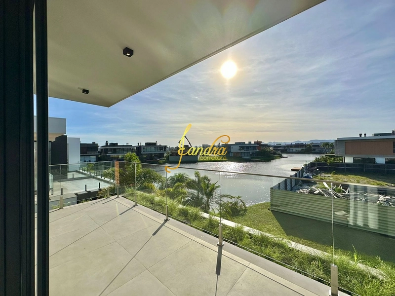 Sobrado beira lago mobiliado e decorado: 37ª foto da galeria de imagens do imóvel