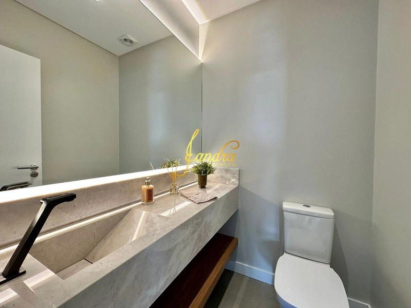 Sobrado beira lago mobiliado e decorado: 30ª foto da galeria de imagens do imóvel