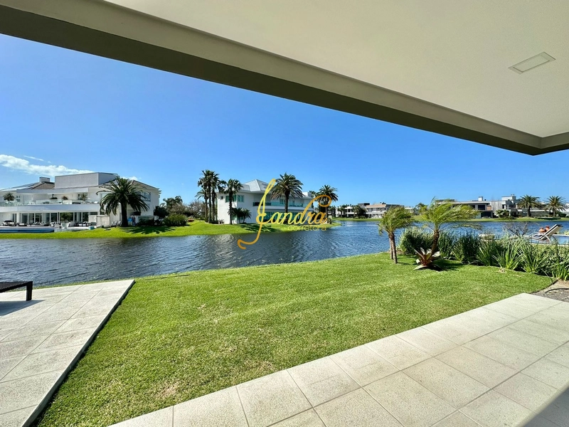SOBRADO BEIRA LAGO: 23ª foto da galeria de imagens do imóvel
