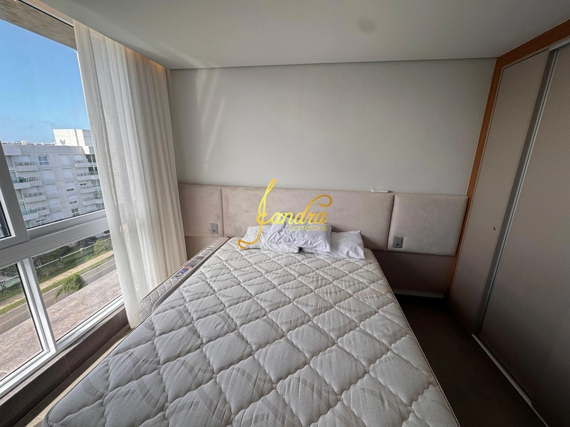 Apartamento de 1 dormitório de frente mobiliado e decorado com box: 9ª foto da galeria de imagens do imóvel