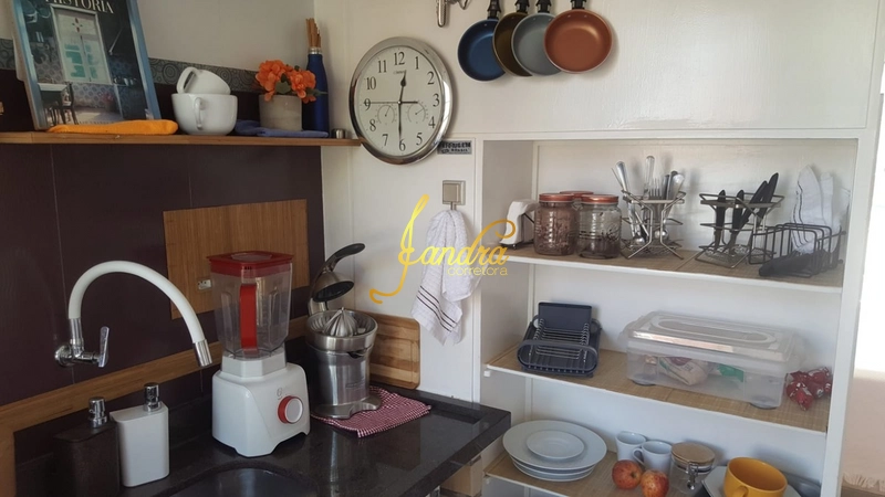 Apartamento JK com sacada, frente ao Roubadinhas: 3ª foto da galeria de imagens do imóvel
