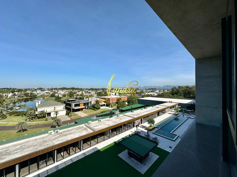 Apartamento de 2 dormitórios de frente para infra e com box duplo: 3ª foto da galeria de imagens do imóvel