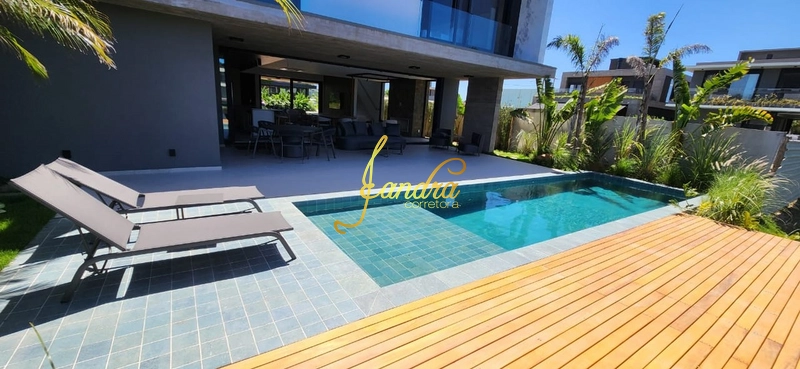 Sobrado com 06 suítes e piscina aquecida: 11ª foto da galeria de imagens do imóvel