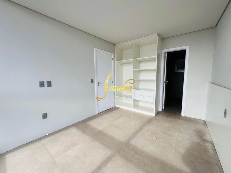 Apartamento com 03 suítes de frente, 3 vagas de garagem semi mobiliado: 11ª foto da galeria de imagens do imóvel