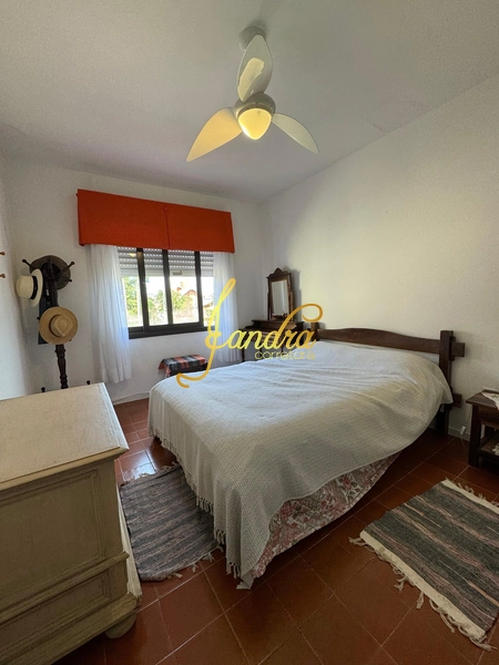 Apartamento com 02 dormitórios com garagem: 1ª foto da galeria de imagens do imóvel