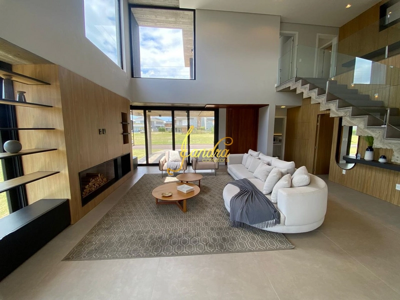 Sobrado com piscina, 06 suítes, mobiliado e decorado: 41ª foto da galeria de imagens do imóvel